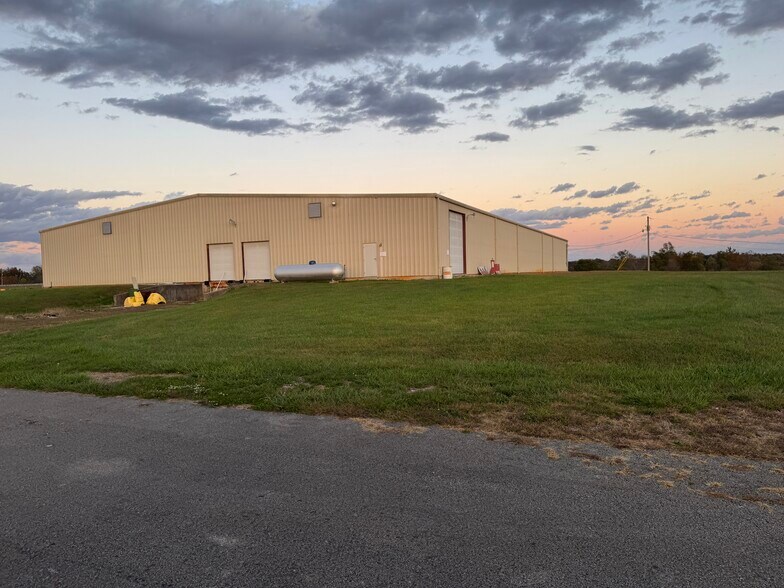 More Photos Of 3178 US-127 Hwy, Liberty Industrial For Sale