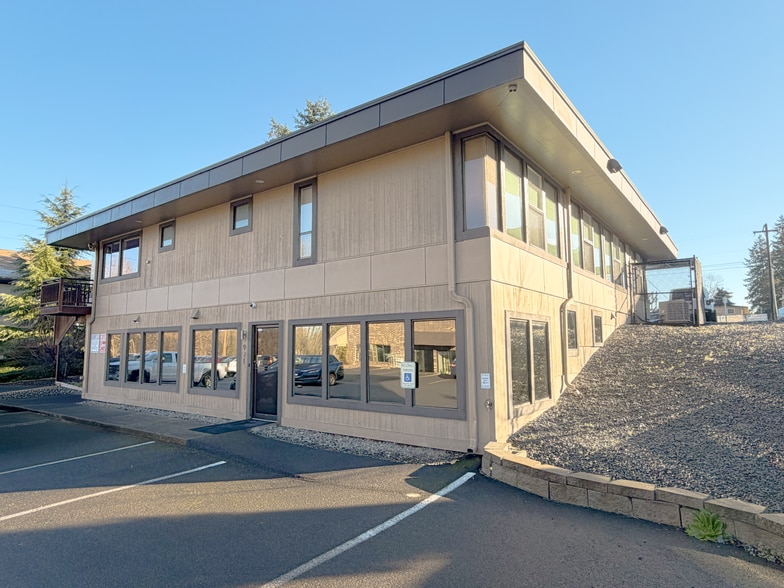 Primary Photo Of 921 40th Ave SW, Puyallup Medical For Sale
