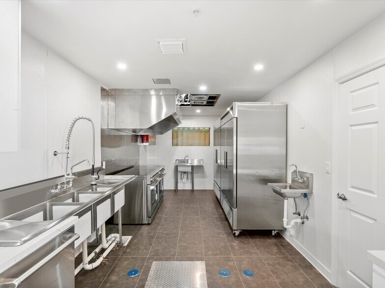 More Photos Of 4177 S Congress Ave, Palm Springs Assisted Living For Sale