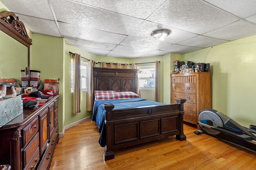 More Photos Of 324-326 Broadway, Lawrence Office Residential For Sale