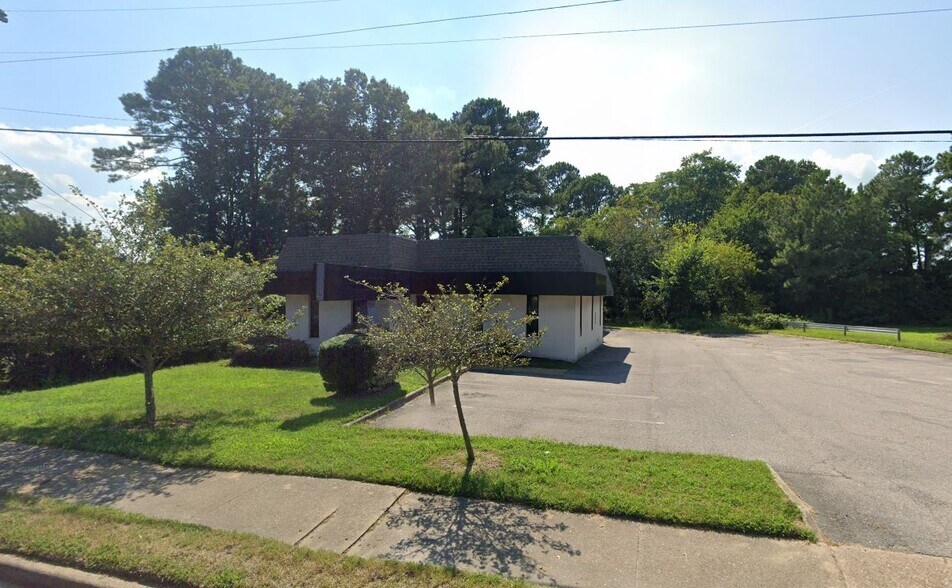 More Photos Of 2017 Independence Blvd, Virginia Beach Freestanding For Sale