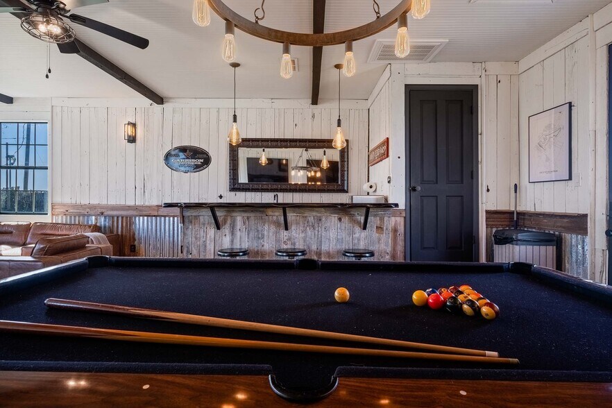 More Photos Of Elroy Rd, Del Valle Land For Sale