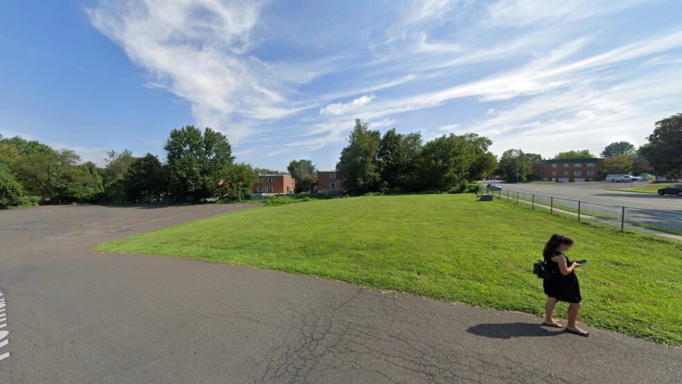 Primary Photo Of 11990 Rennard St, Philadelphia Land For Sale