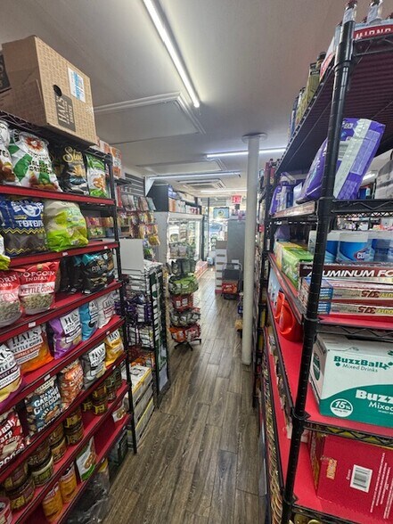 More Photos Of 236 16th St, Brooklyn Storefront Retail Residential For Sale