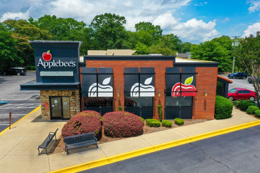 More Photos Of 704 W Wade Hampton Blvd, Greer Restaurant For Sale