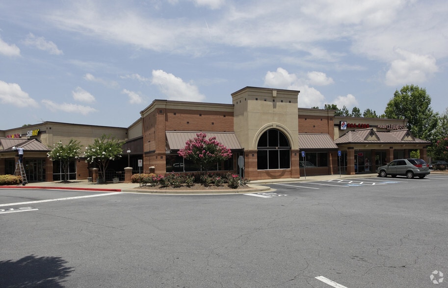 More Photos Of 12460 Crabapple Rd, Roswell Unknown For Lease