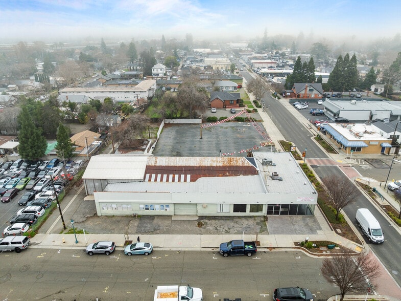 More Photos Of 440 Riverside Ave, Roseville Auto Dealership For Sale