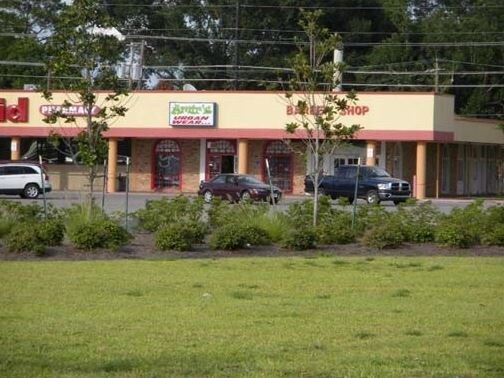 More Photos Of 111-443 MacArthur Dr, Alexandria Unknown For Lease