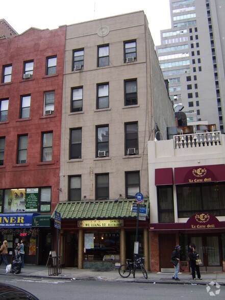 Primary Photo Of 336 Lexington Ave, New York Apartments For Lease