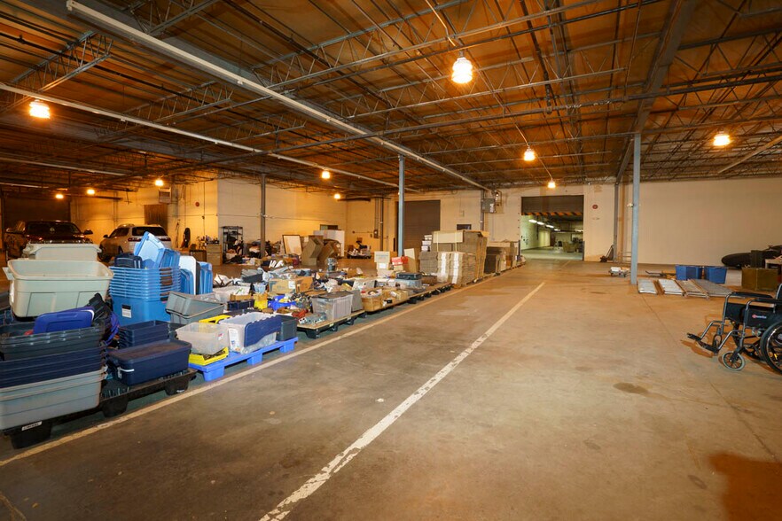 More Photos Of 225 Buffalo Ave, Freeport Warehouse For Sale