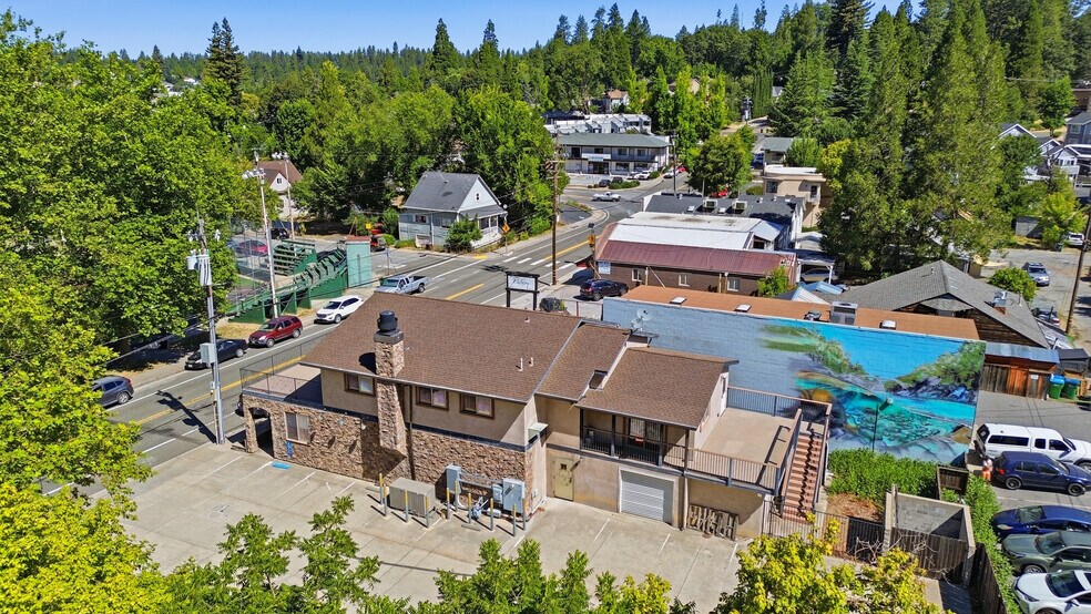More Photos Of 450 Colfax Ave, Grass Valley Restaurant For Sale