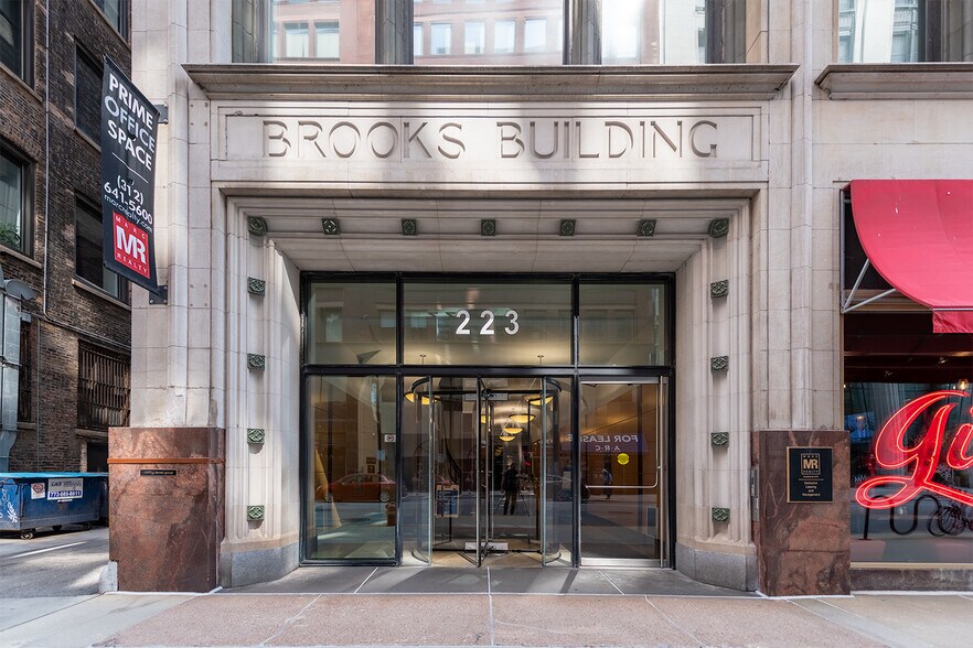 More Photos Of 223 W Jackson Blvd, Chicago Office Residential For Lease