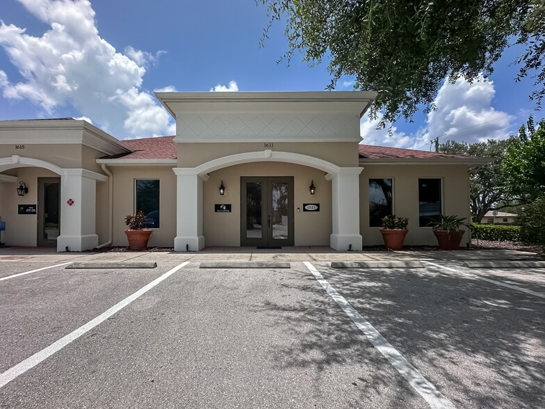 More Photos Of 1611 Harden Blvd, Lakeland Office For Lease
