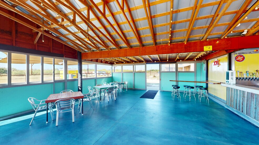 More Photos Of 11 Upper Cibolo Creek Rd, Boerne Restaurant For Sale