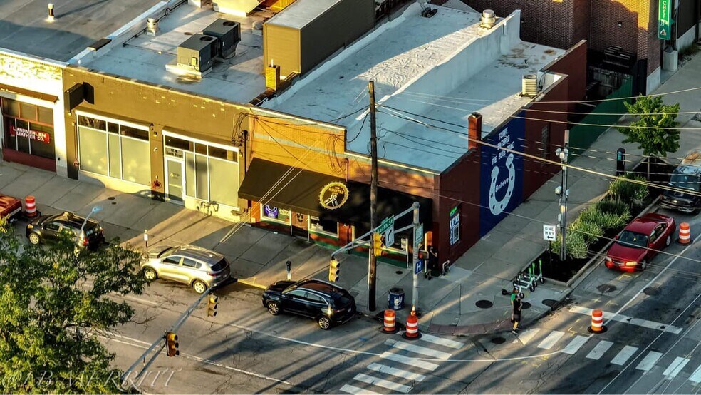 Primary Photo Of 375 S Illinois St, Indianapolis General Retail For Sale