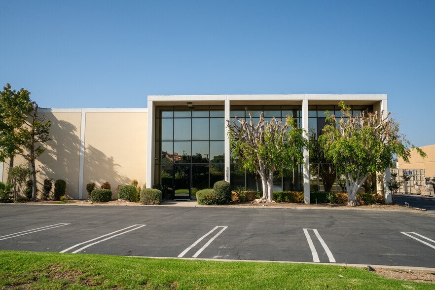 More Photos Of 16691 Noyes Ave, Irvine Warehouse For Sale