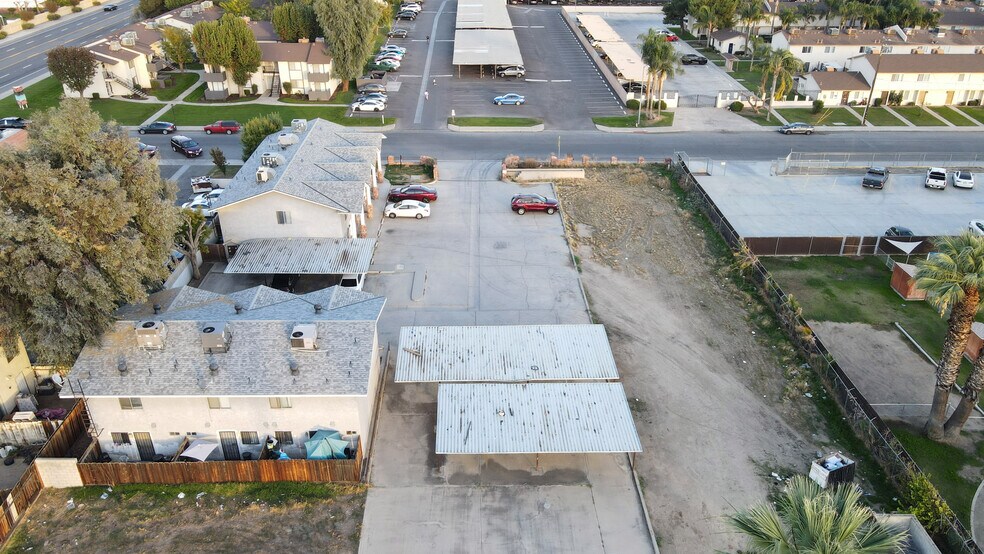 More Photos Of 4023 O St, Bakersfield Apartments For Sale
