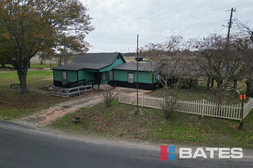 Primary Photo Of 653 Sardis St, Midlothian Restaurant For Lease