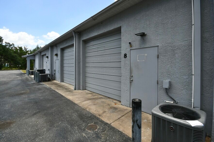 More Photos Of 17218 Toledo Blade Blvd, Port Charlotte Unknown For Lease