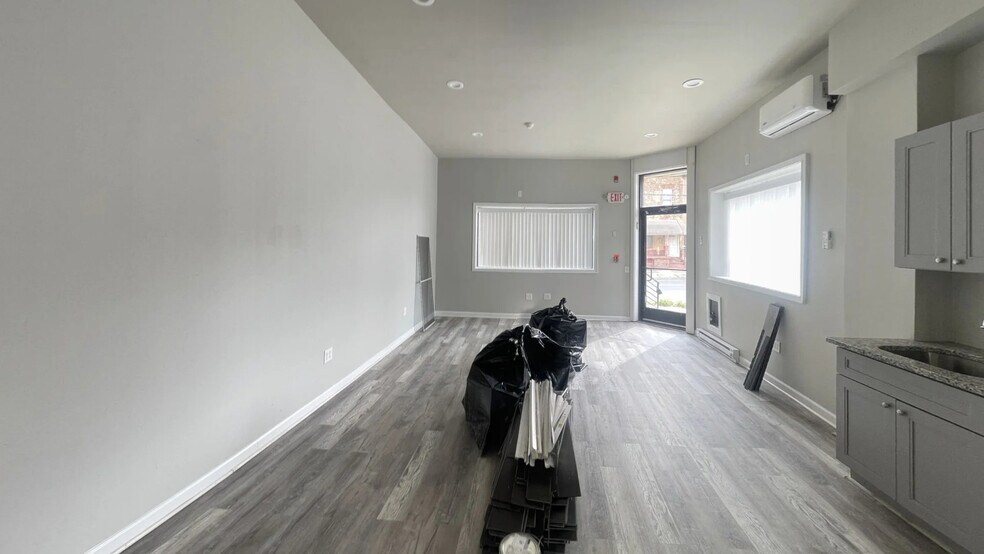 More Photos Of 1632 N 29th St, Philadelphia Office Residential For Lease