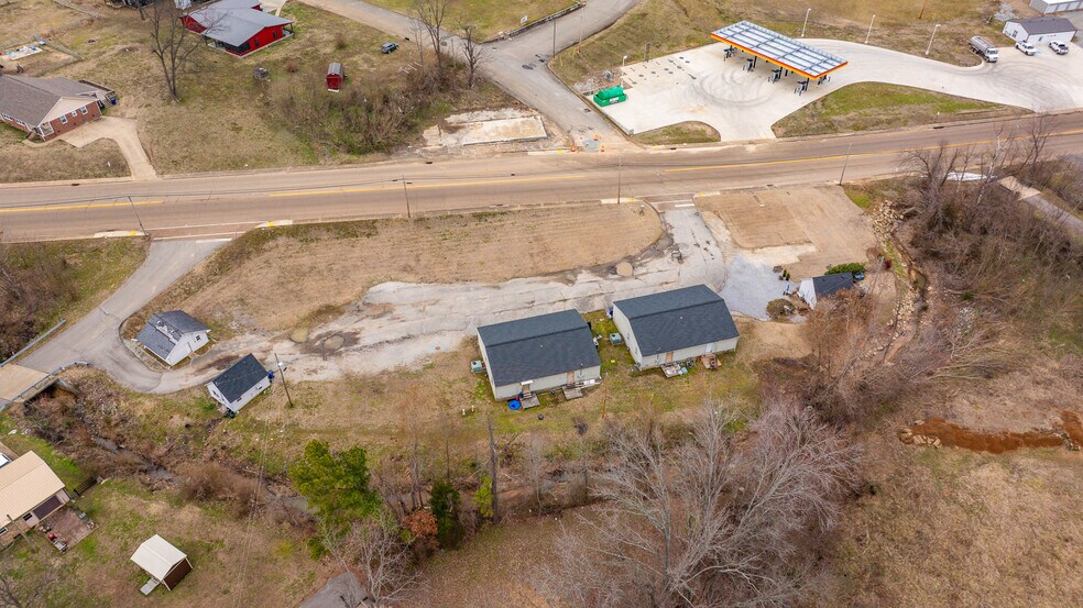 More Photos Of 279 Pikeview St, Dresden Multifamily For Sale