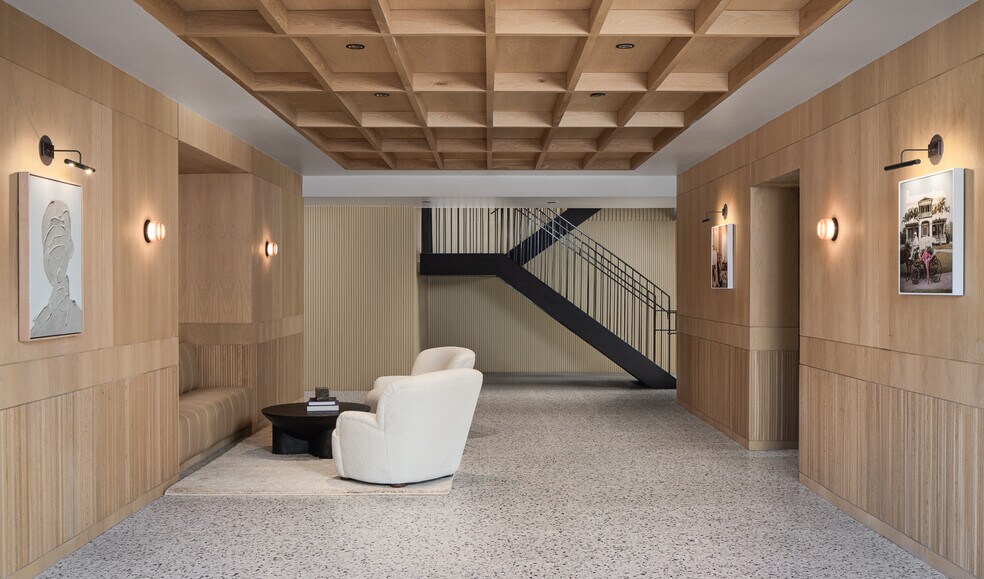 More Photos Of 3334 Richmond Ave, Houston Office For Sale