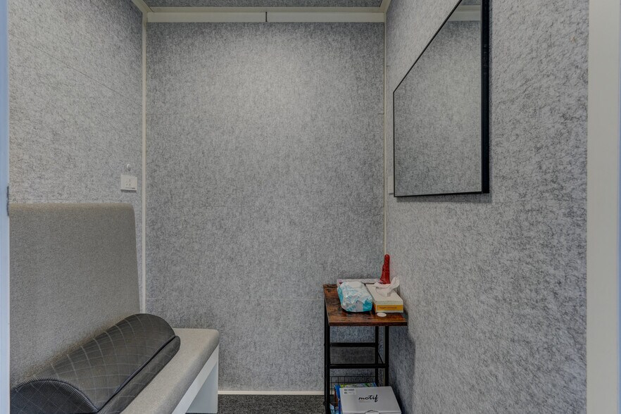 More Photos Of 1806 Vance St, Reidsville General Retail For Sale