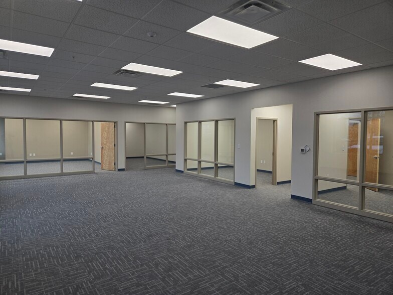 More Photos Of 12509 E Mirabeau Pky, Spokane Valley Medical For Lease