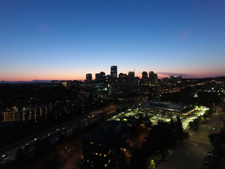 More Photos Of 301 116th Ave SE, Bellevue Loft Creative Space For Lease