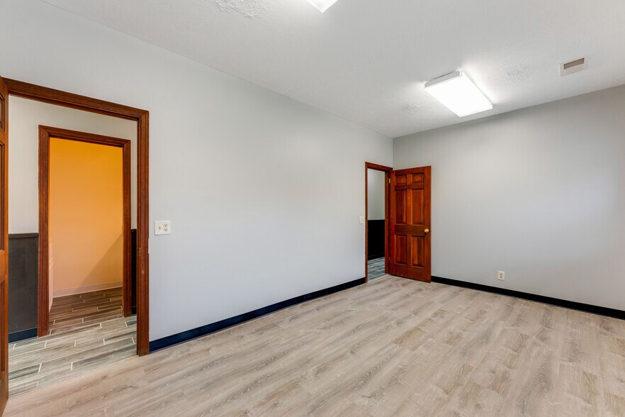 More Photos Of 6501 E Livingston Ave, Reynoldsburg Medical For Lease