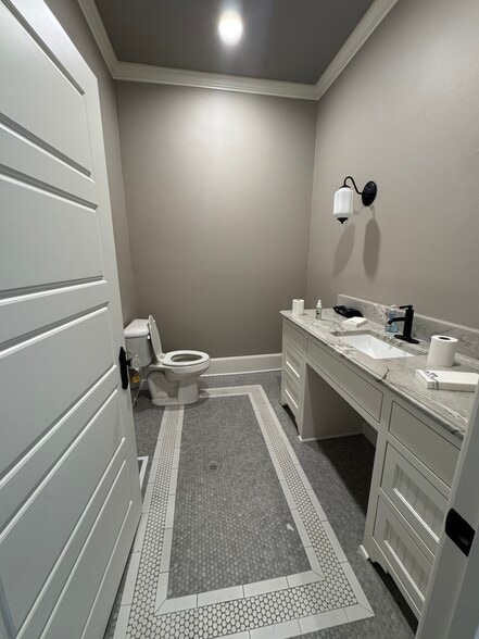 More Photos Of 2508 First St, Caddo Mills Office For Lease