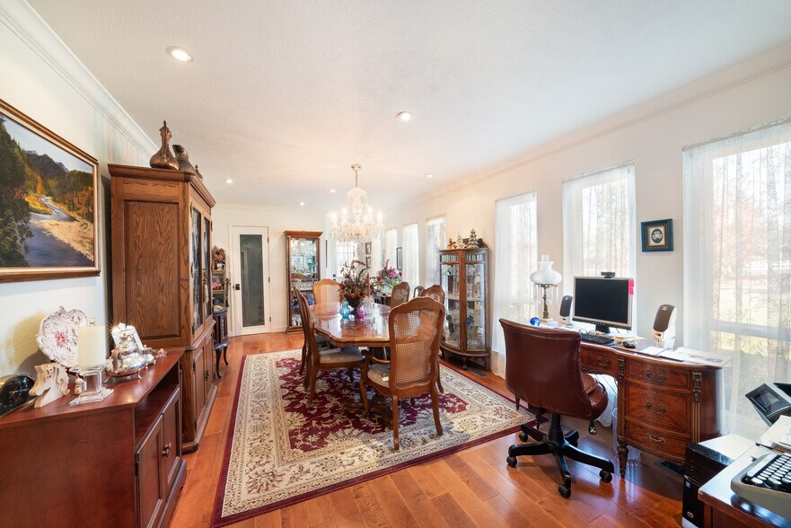 More Photos Of 2208 Olivet Rd, Santa Rosa Industrial For Sale