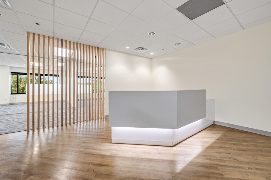 More Photos Of 3033 N 44th St, Phoenix Office For Lease