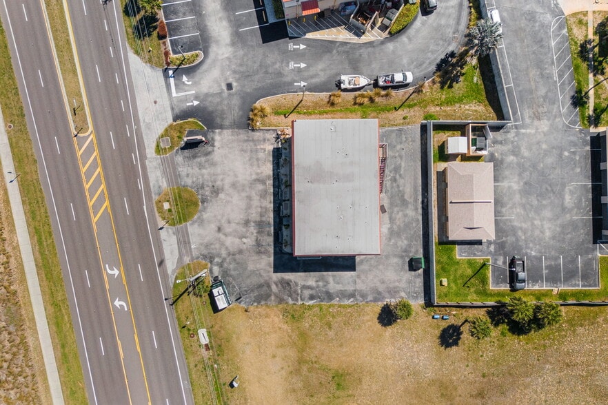 More Photos Of 1592 Jimmy Buffet Mem Hwy, Satellite Beach Office Residential For Sale