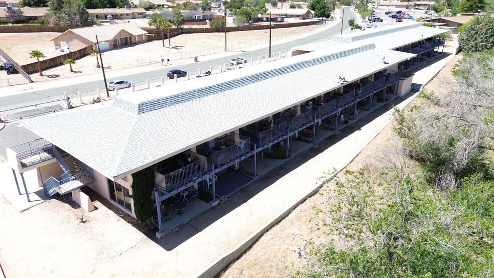 More Photos Of 17990 Bangor Ave, Hesperia Apartments For Sale