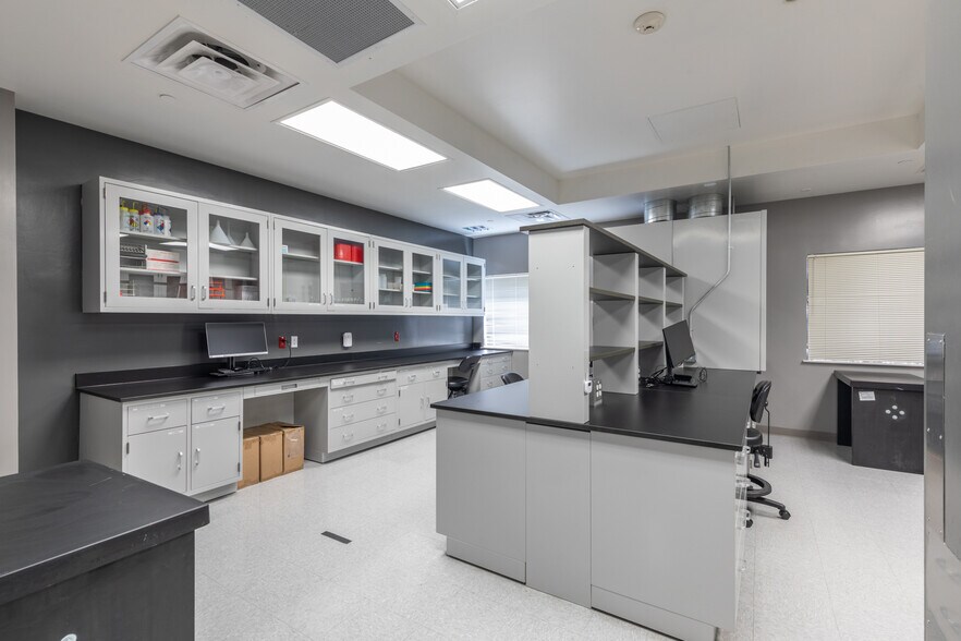 More Photos Of 730 Bennett Valley Rd, Santa Rosa Medical For Lease