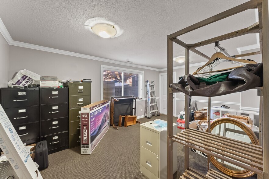 More Photos Of 1218 W South Jordan Pky, South Jordan Coworking Space