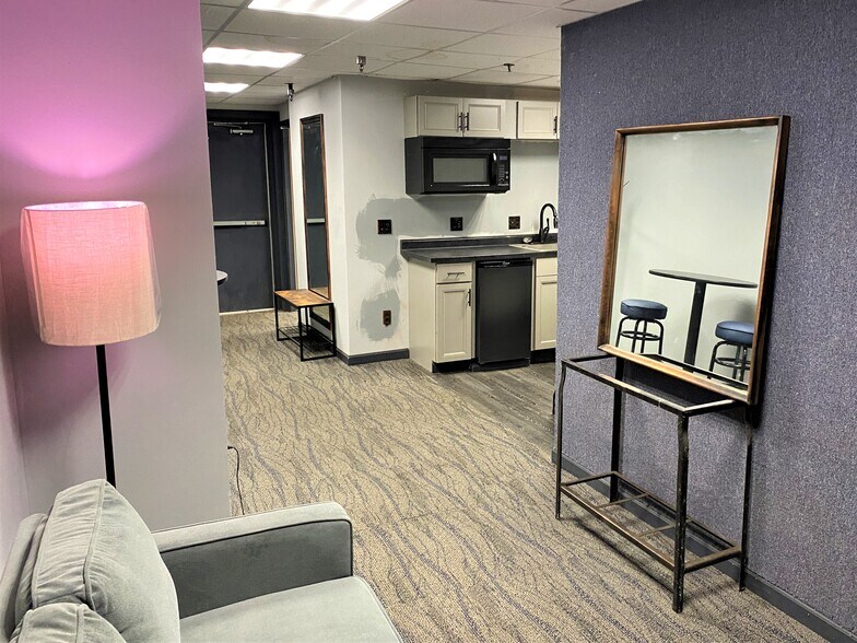 More Photos Of 4302-4306 N Dixie Dr, Dayton Specialty For Sale