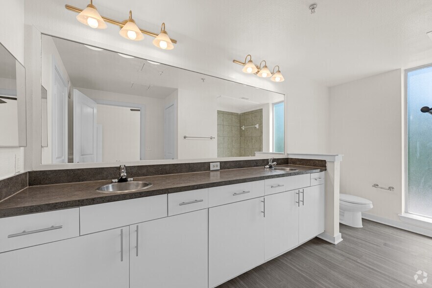 More Photos Of 1403 Slocum St, Dallas Apartments For Lease