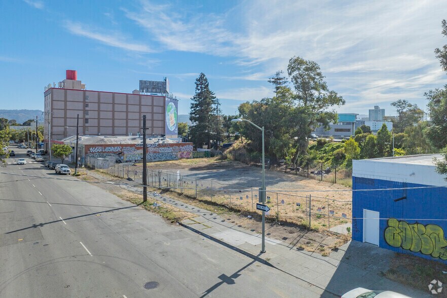More Photos Of 2116 Brush St, Oakland Land For Sale