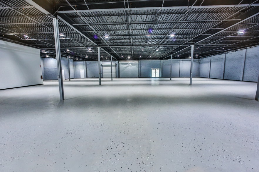 More Photos Of 213 Shaw Ave, Pasadena Industrial For Lease