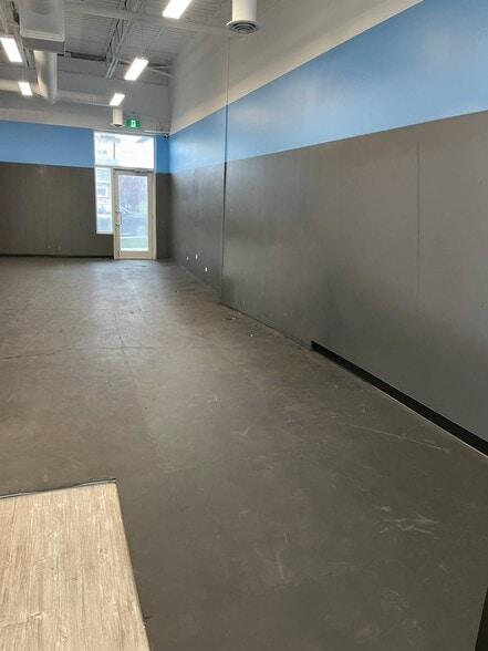 More Photos Of 455 Sage Valley Dr NW, Calgary General Retail For Lease
