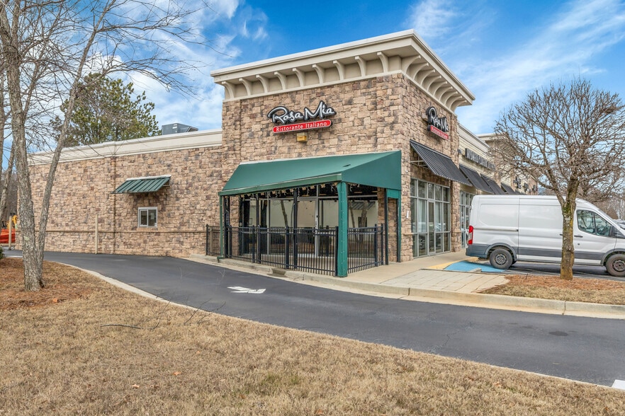 More Photos Of 11730 Jones Bridge Rd, Johns Creek General Retail For Sale
