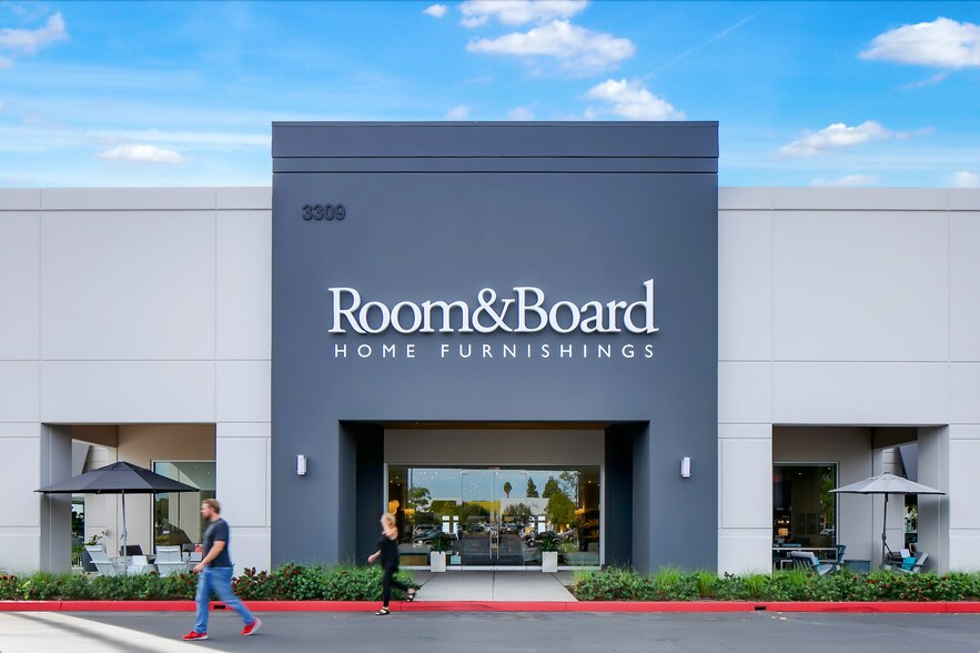 More Photos Of 3303-3323 Hyland Ave, Costa Mesa Unknown For Lease