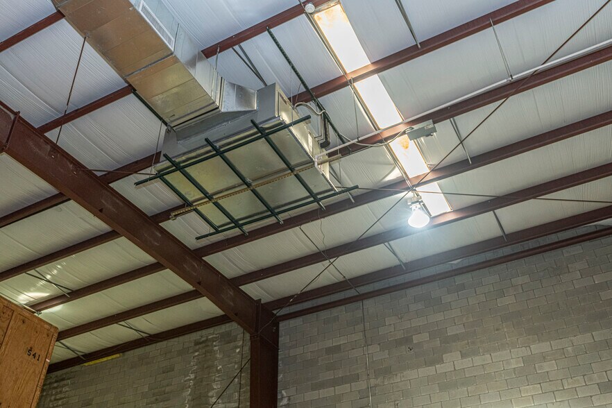 More Photos Of 1159 Cainhoy Rd, Wando Warehouse For Lease