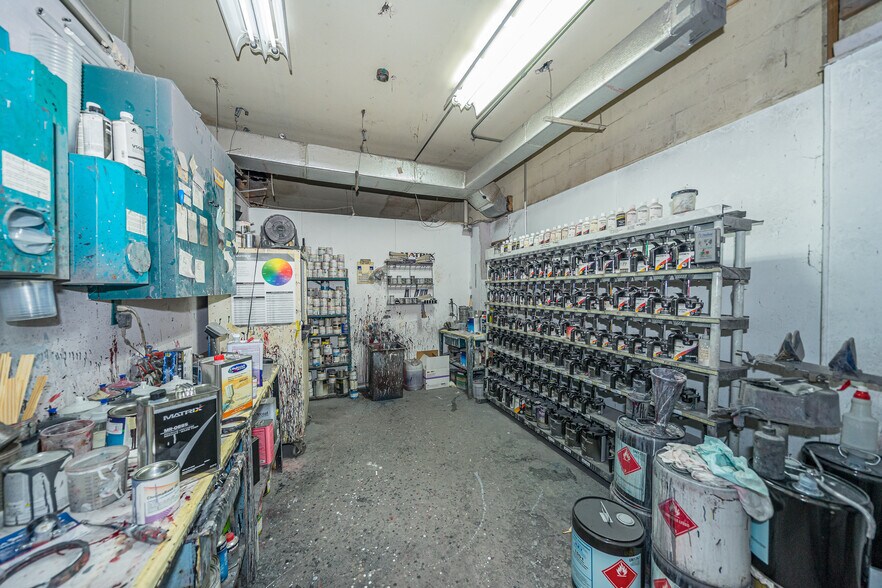 More Photos Of 1018 Orange St, Titusville Warehouse For Sale