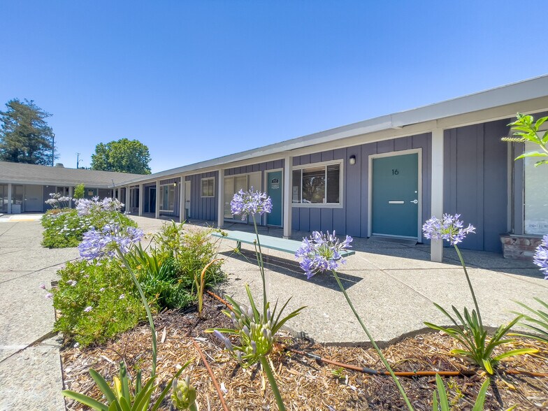 More Photos Of 621 E Campbell Ave, Campbell Medical For Lease