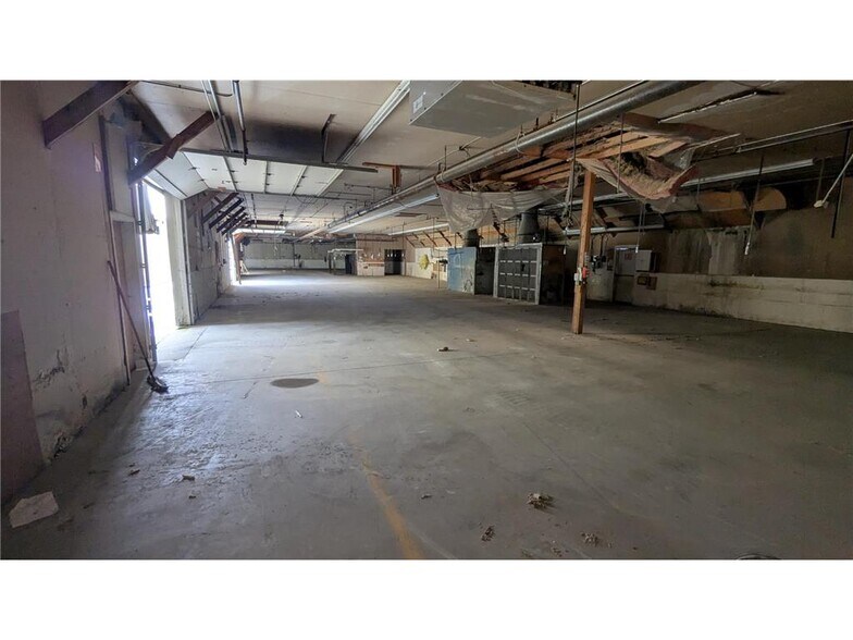 More Photos Of 1793 550th St, Wood Lake Manufacturing For Sale