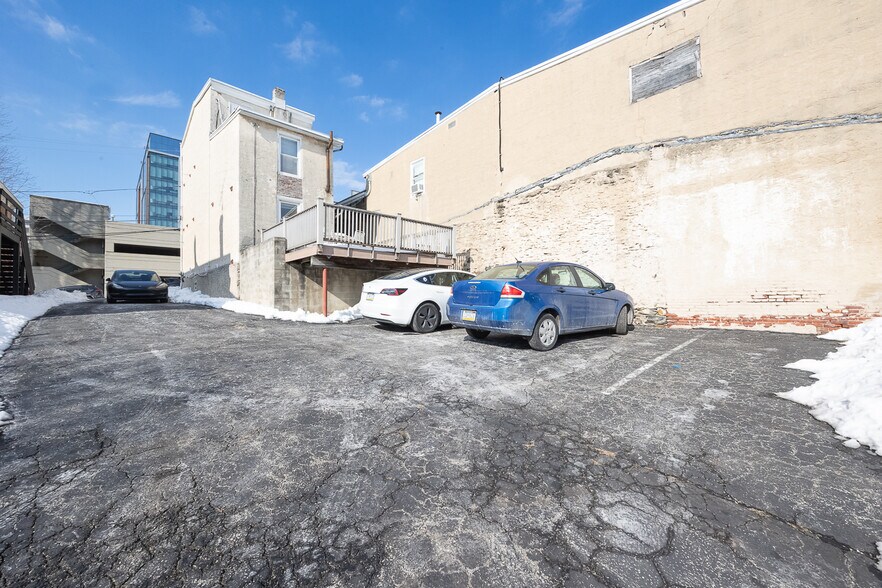More Photos Of 67-73 Harry St, Conshohocken Office For Lease