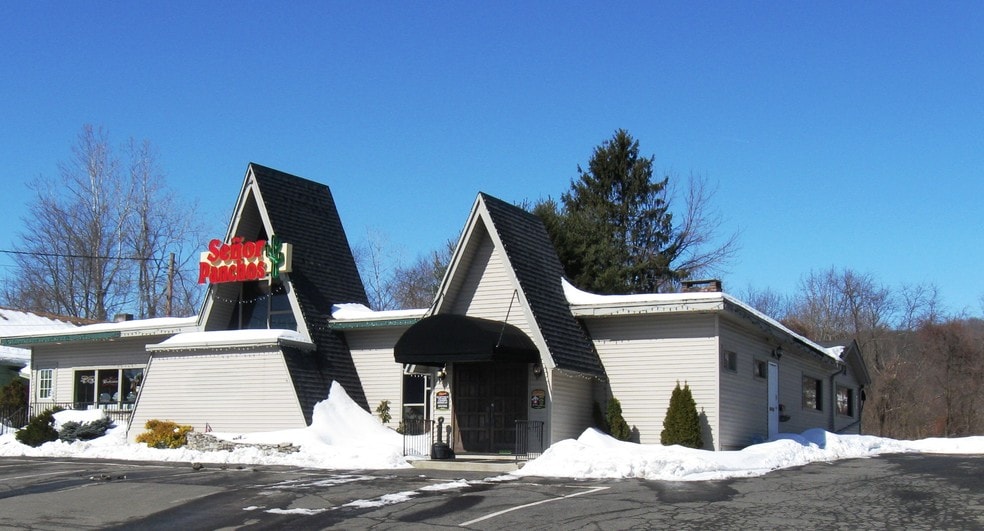 More Photos Of 360 Watertown Rd, Thomaston Restaurant For Sale